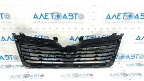 Решетка радиатора grill Subaru Forester 19-21 SK низ, с заглушкой под камеру, тычки, царапины