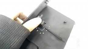 Обшивка двери багажника верхняя Subaru Forester 19-24 SK черная, надломано крепление