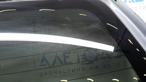 Дверь багажника голая со стеклом Subaru Forester 19-24 SK под спойлер, тонировка, графит P8Y, царапины на стекле