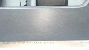 Обшивка двери багажника нижняя VW Tiguan 18-24 черная, потёрта