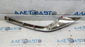 Молдинг решетки радиатора правый Mazda CX-5 22-25 хром