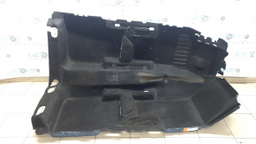 Covoraș podea VW Tiguan 18-24 negru, necesită curățare, rupt