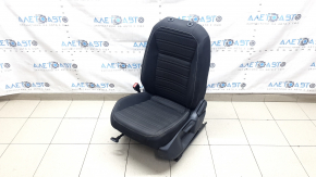 Водительское сидение VW Tiguan 22-24 без airbag, механическое, подогрев, ткань черная, белая строчка, под чистку