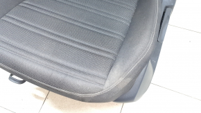 Водительское сидение VW Tiguan 22-24 без airbag, механическое, подогрев, ткань черная, белая строчка, под чистку