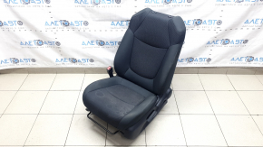 Водительское сидение Toyota Rav4 19-25 без airbag, механическое, ткань, черное, под химчистку, потёрто, замята ткань