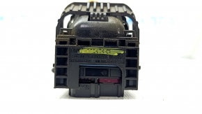 Фишка на блок ECU компьютер двигателя BMW 7 G11 G12 16-22 B58 черная