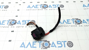 Фишка на блок ECU компьютер двигателя BMW 7 G11 G12 16-22 B58 черная