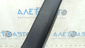 Накладка порога передняя правая Toyota Rav4 19-24 черная, потерта