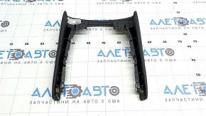 Накладка центральной консоли BMW 7 G11 G12 16-22 кожа черная, потерта