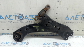 Рычаг нижний передний правый Toyota Rav4 19-25 ржавый, микротрещины С/Б