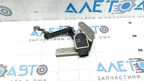 Датчик положения кузова с тяжкой задний левый BMW 7 G11 G12 16-22