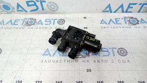 Spargerea ciobirii supapei de încălzire BMW 5 G30 17-23