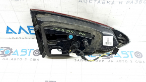 Фонарь внутренний крышка багажника правый Ford Fusion mk5 19-20 галоген+LED с хромом level 3, царапина