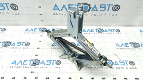 Домкрат Subaru Forester 25-26