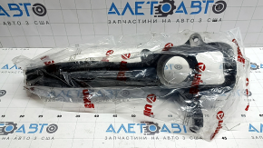 Цапфа передняя левая VW Touareg 11-17