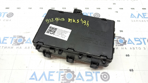 Блок предохранителей подкапотный Ford Fusion mk5 17-20 hybrid, plug-in, сломано крепление