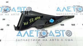Уплотнитель решетки дворников правый Subaru Forester 25-26