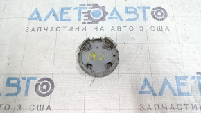 Центральный колпачок на диск Toyota Prius V 12-14 62/59мм черный