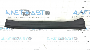 Накладка порога передняя правая Subaru Forester 25-26 черная