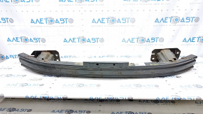 Ranforsarea barei spate pentru un Ford Fusion mk5 13-20 este ruginită și îndoită.