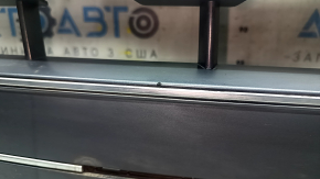 Решетка радиатора grill Audi Q5 80A 18-20 в сборе, с эмблемами, хром, под парктроники, песок, не заводское отверстие