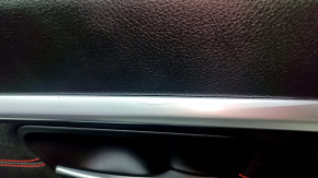 Обшивка двери карточка задняя правая в сборе BMW 3 F30 12-18 черная, подлокотник и вставка кожа черная, красная строчка, хром молдинг, накладка под темное дерево, с подсветкой, с ручкой, царапины