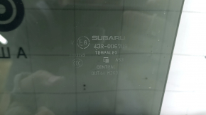 Стекло двери задней правой Subaru Forester 25-26 тонировка