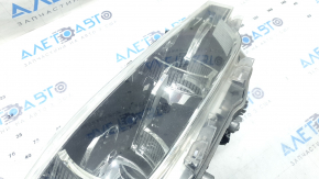 Фара передняя правая в сборе BMW 3 F30 16-18 LED