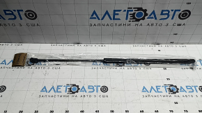 Амортизатор капота VW Touareg 11-17