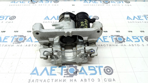 Суппорт задний правый Subaru Forester 25-26 электро