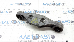 Траверса заднего редуктора Subaru Forester 25-26