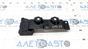 Кронштейн заднего редуктора Subaru Forester 25-26 задний