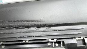 Bara spate Subaru Forester 25-26, gri, lipsă partea stângă, ciupită, ruptă, crăpături, zgârieturi