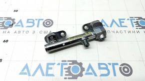 Топливная рейка правая Subaru Forester 25-26 2.5 без датчика