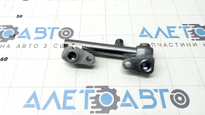 Топливная рейка правая Subaru Forester 25-26 2.5 без датчика