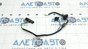 Кнопка открытия двери багажника Subaru Forester 25-26 keyless