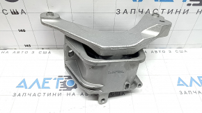 Подушка двигателя правая VW Passat b7 12-15 USA 2.5