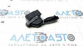 Фишка на блок ECU компьютер двигателя Subaru Forester 25-26 2.5 малая