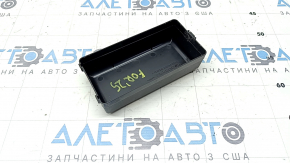 Крышка блока реле подкапотная Subaru Forester 25-26