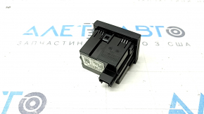 USB HUB Mercedes X247 GLB 20-26 задний, 2 type-C