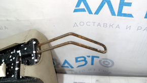 Ornamente laterale banchetă stânga spate pentru Kia Optima 11-15 SUA, piele bej, elemente de fixare ruginite, curățare chimică