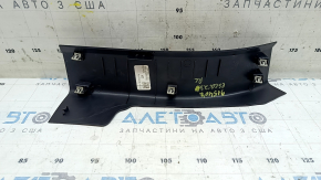 Накладка порога задняя левая Ford Escape MK4 20-26 черная, царапины