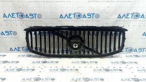 Решетка радиатора grill со значком Volvo XC60 18-21 под камеру