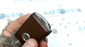 Ключ Volvo XC60 18-26 keyless, 4 кнопки, кожа коричневая, полез хром, тычки