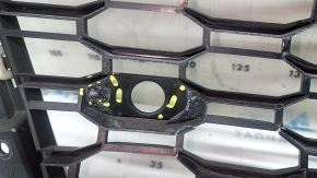 Grilă radiator Audi A5 F5 18-19, negru lucios + ornament negru lucios, crăpături
