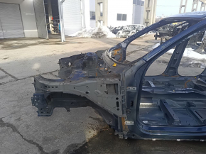 Четверть передняя левая Volvo XC60 18-26 T5, T6, B5, B6 на кузове, синий 723