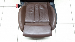 Водительское сидение Audi A5 F5 18-19 с airbag, электрическое, подогрев, кожа коричневая с коричневой строчкой, с коленной подпоркой, Sport, замято