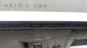 Порог правый Audi A5 F5 18-19 5D белый, с накладкой, потерта