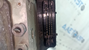Тормозной усилитель brake booster Ford Escape MK4 23-26 с бачком и крышкой