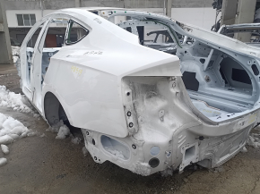 Четверть крыло задняя левая Audi A5 F5 18-25 5D на кузове, белая
